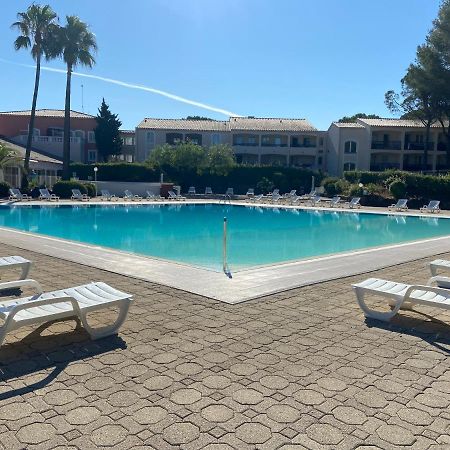 Domaine Valescure Appartement 1 Ou 2 Pieces Vue Jardin Ou Piscine Saint-Raphael  Bagian luar foto