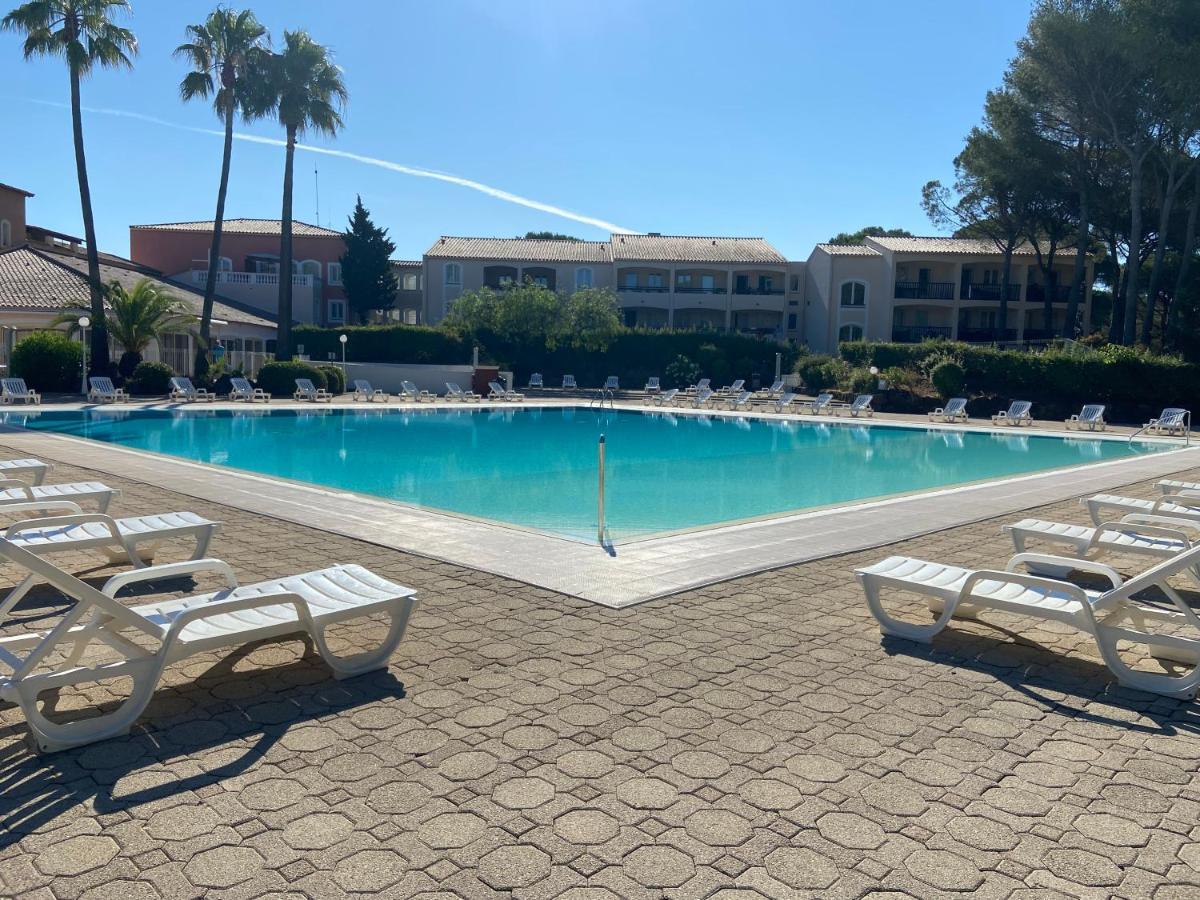 Domaine Valescure Appartement 1 Ou 2 Pieces Vue Jardin Ou Piscine Saint-Raphael  Bagian luar foto