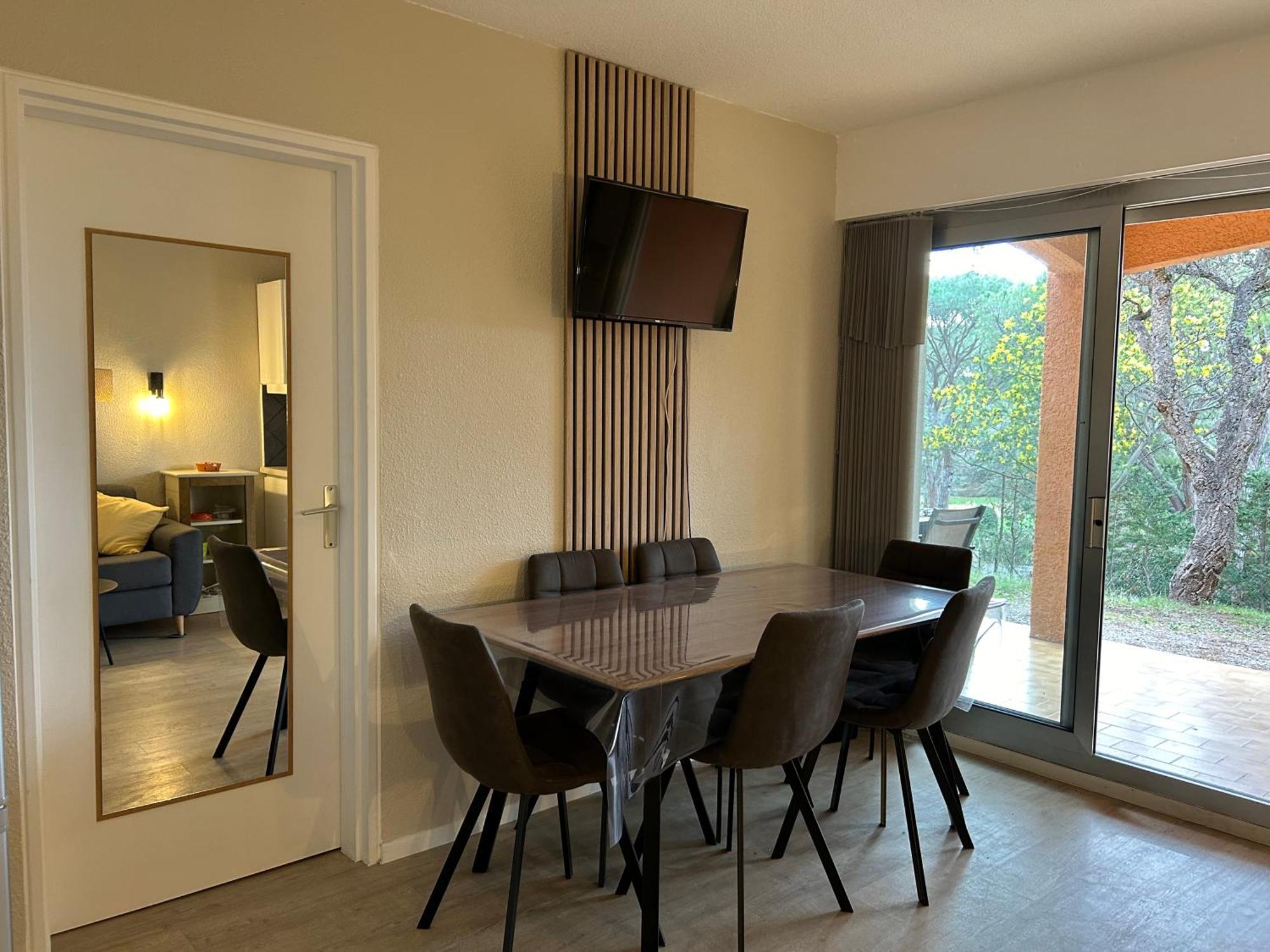 Domaine Valescure Appartement 1 Ou 2 Pieces Vue Jardin Ou Piscine Saint-Raphael  Bagian luar foto