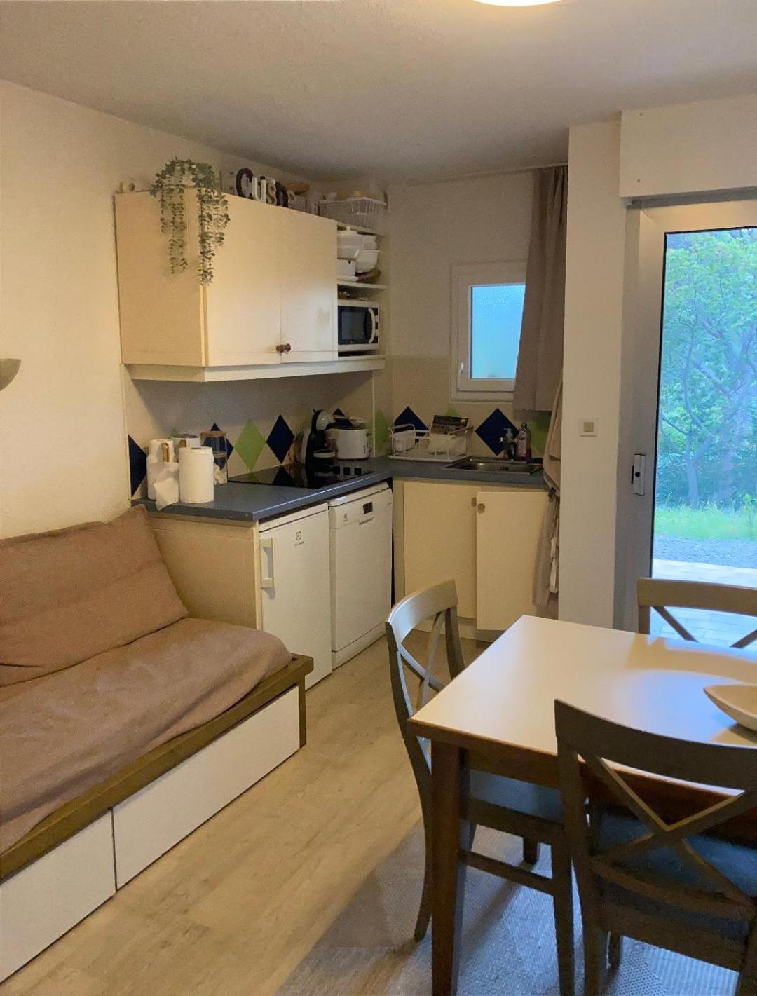 Domaine Valescure Appartement 1 Ou 2 Pieces Vue Jardin Ou Piscine Saint-Raphael  Bagian luar foto