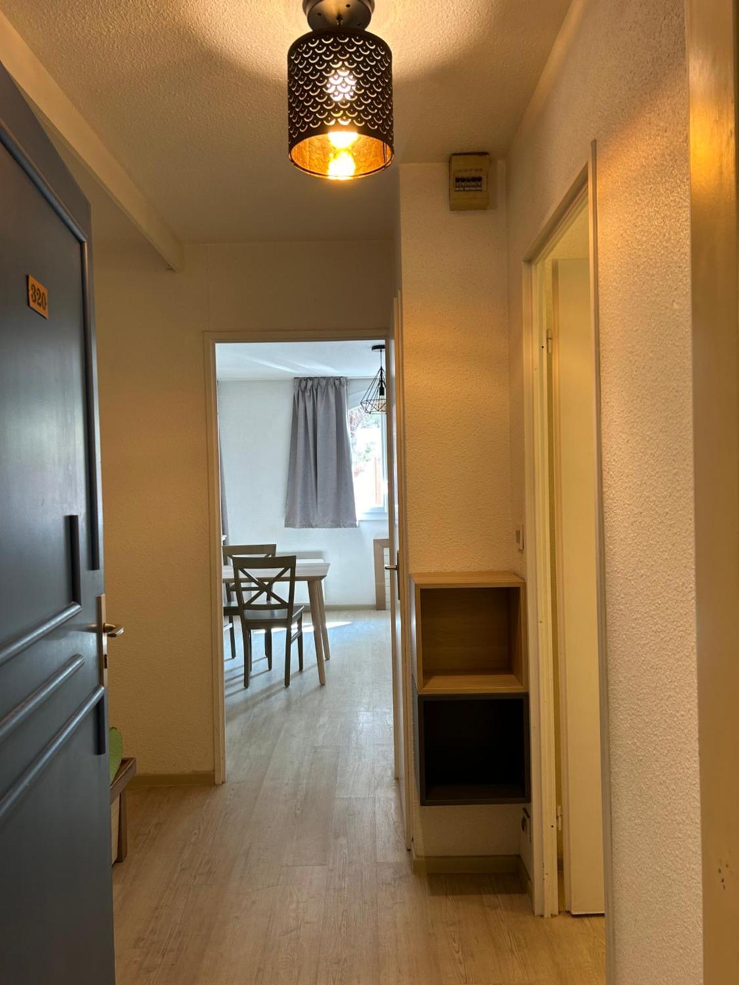 Domaine Valescure Appartement 1 Ou 2 Pieces Vue Jardin Ou Piscine Saint-Raphael  Bagian luar foto